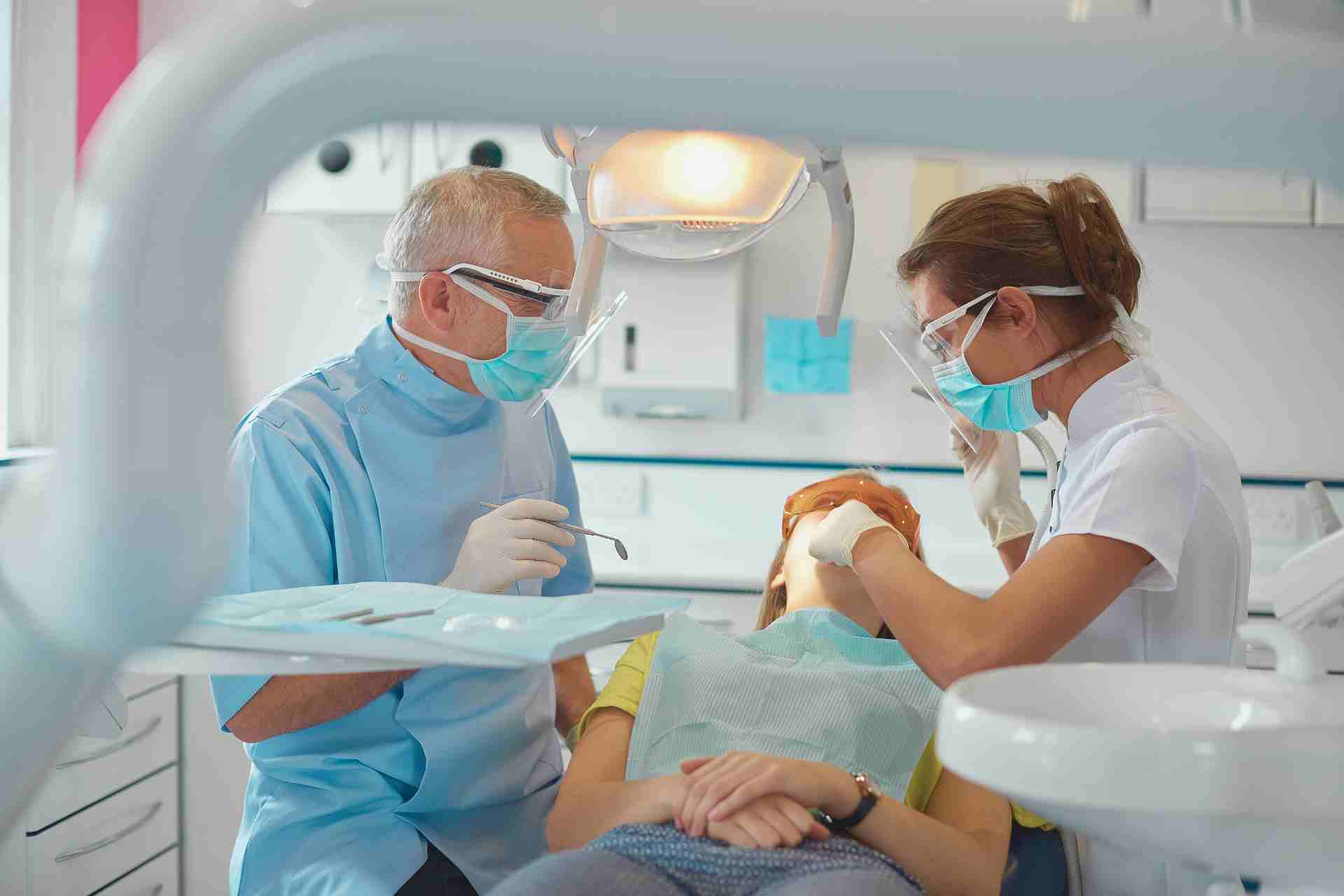 Dentist in Palm Springs, CA